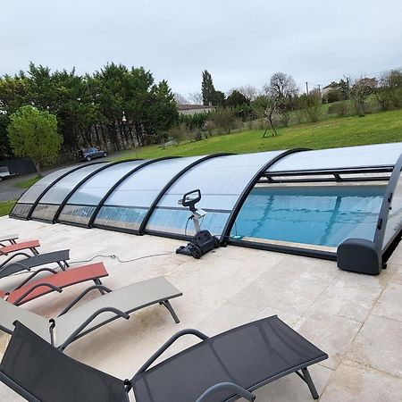 Au Clos Des Dely - Chambre D Hotes "Reference" Climatisee Mareuil  Luaran gambar