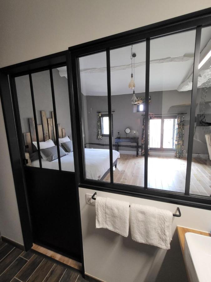 Au Clos Des Dely - Chambre D Hotes "Reference" Climatisee Mareuil  Luaran gambar