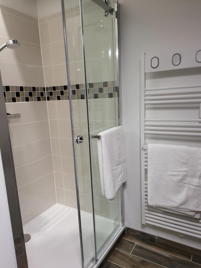 Au Clos Des Dely - Chambre D Hotes "Reference" Climatisee Mareuil  Luaran gambar
